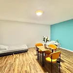 Casa *